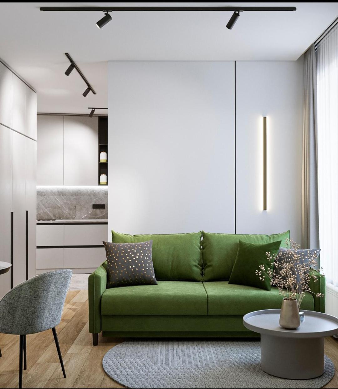Apartment In The City Center Near The Park Lviv Buitenkant foto